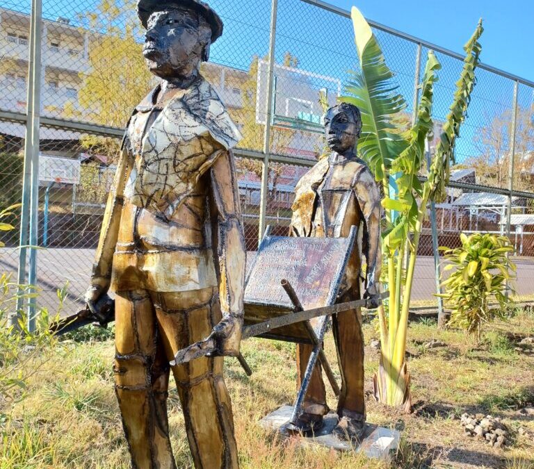 Les Porteurs de Chaise – Richard Afanou Korblah