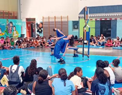 PROJET DANSE AU COLLÈGE FANNY DESJARDINS