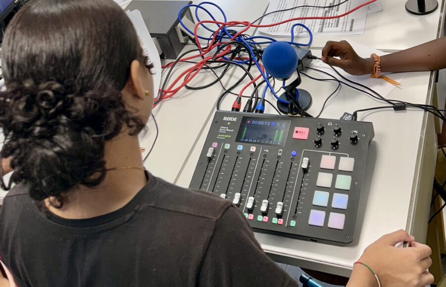 Concours de Podcast « Réinventons le monde » 2026