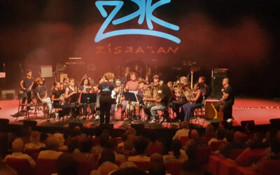 L’orchestre du collège joue dans la cour des grands !