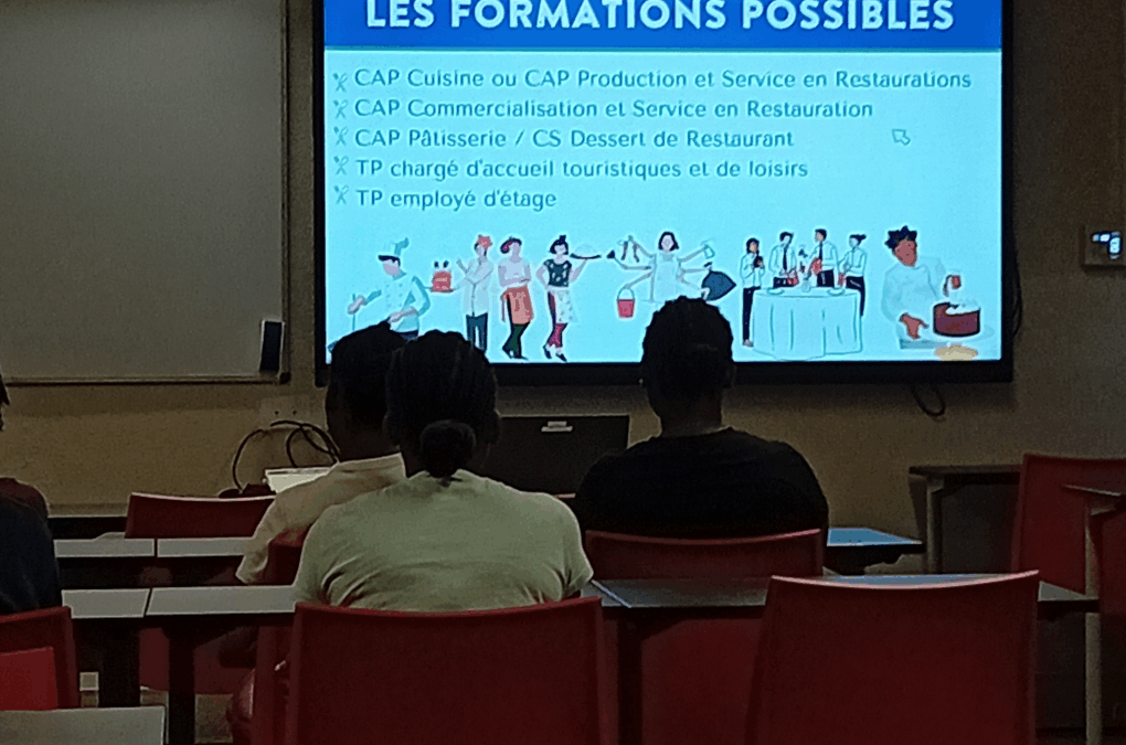 Visite du Centhor de Sainte- Clotilde : métiers de bouche.