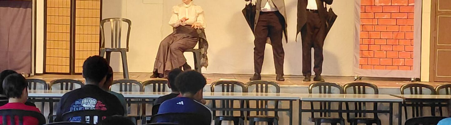 Théâtre … in english please