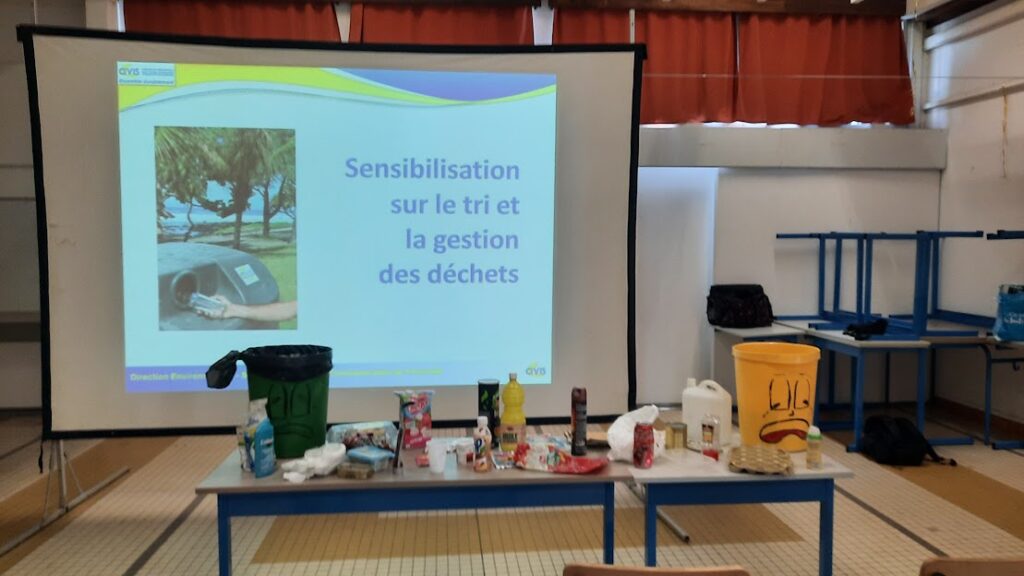 sensibilisation des 6E au tri des déchets
