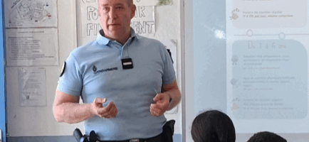 Sensibilisation des élèves à l’usage des réseaux sociaux