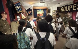 Visite du 2e RPIMa – Classe Défense