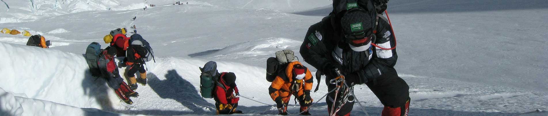 Alpinistes en cordée