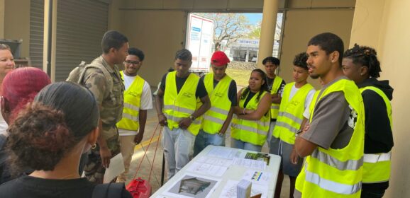 🏗️ Nos géomètres topographes et nos couvreurs au Village du BTP