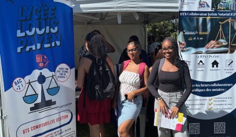 Les STMG au forum tertiaire de la Cité des métiers à Saint-Pierre