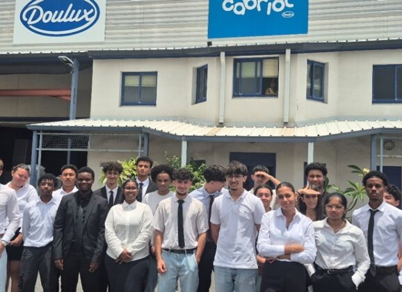 Les TSTMG1 visitent l’entreprise DOULUX