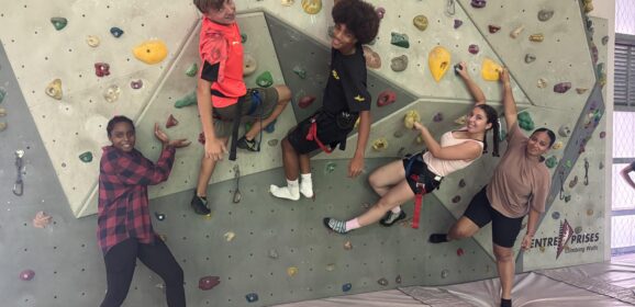 Association sportive : sections escalade et randonnée