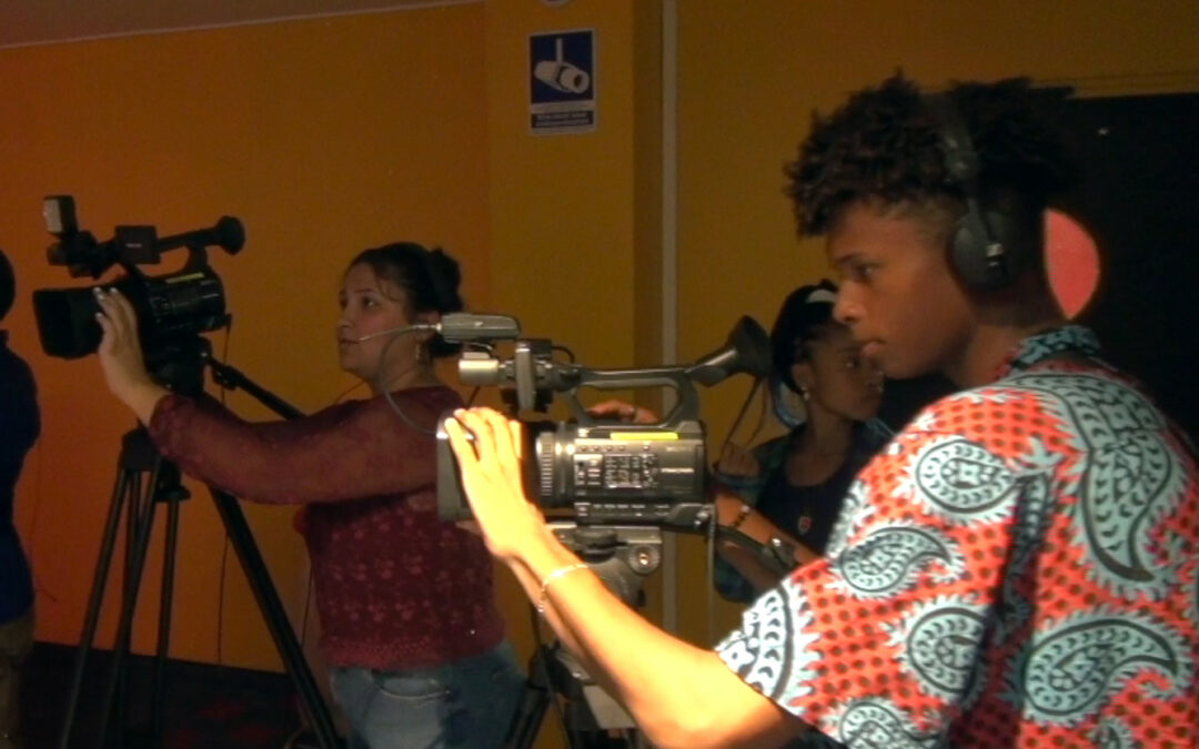 Dans les coulisse de lavant première du film de Rémy Tézier Site du Lycée Mémona Hintermann