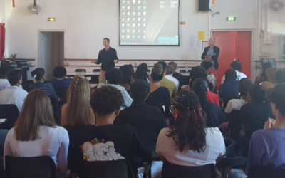 Une rencontre exceptionnelle entre nos jeunes et des scientifiques !