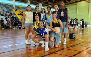 Une journée de victoire pour le lycée Pierre Lagourgue au championnat académique 🏐