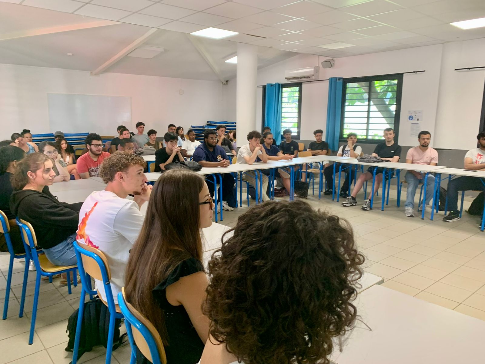 WhatsApp Image 2025-11-14 at 09.09.28