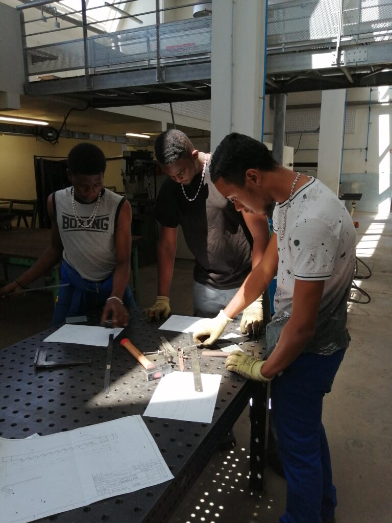 fiche de débit et plan pour gabarit