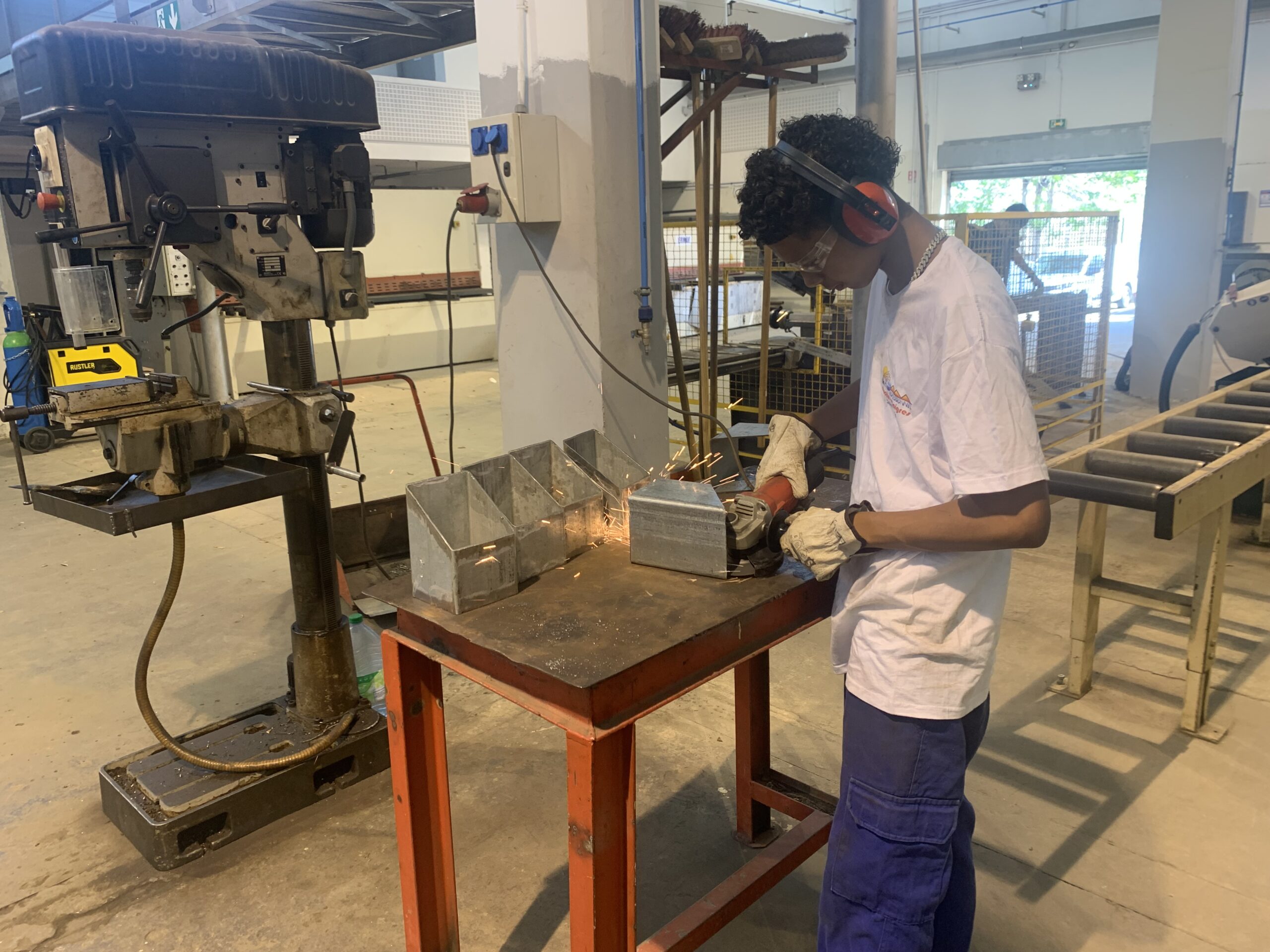 Réalisation d’un escalier en structure métallique par nos CAP