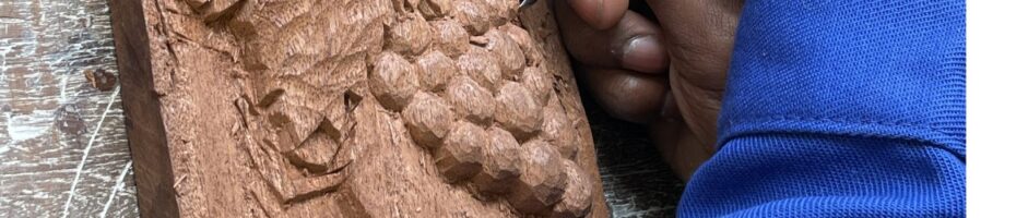 Apprendre à réaliser des sculptures sur bois avec le CAP Sculpteur Ornemaniste du LP Roches Maigres